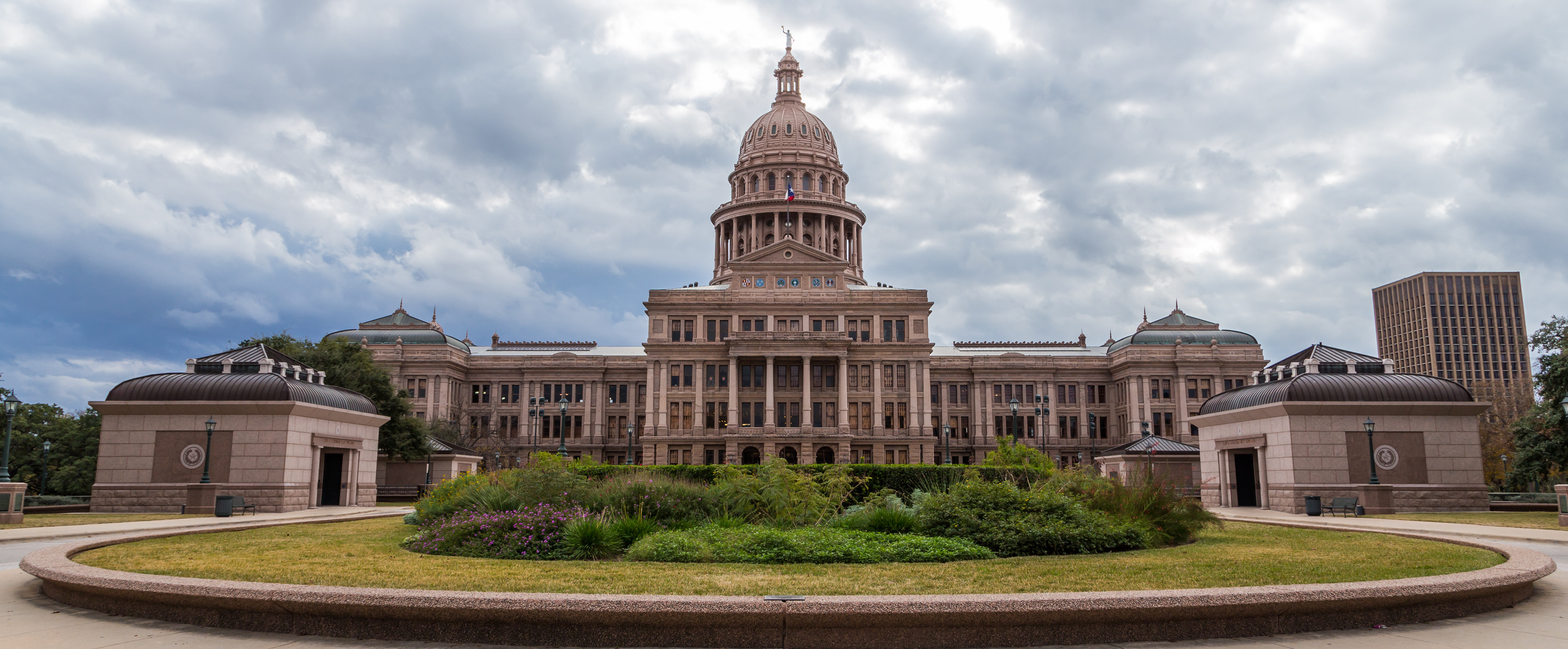 Image of the Austin capitol building; courtesy of Shutterstock.